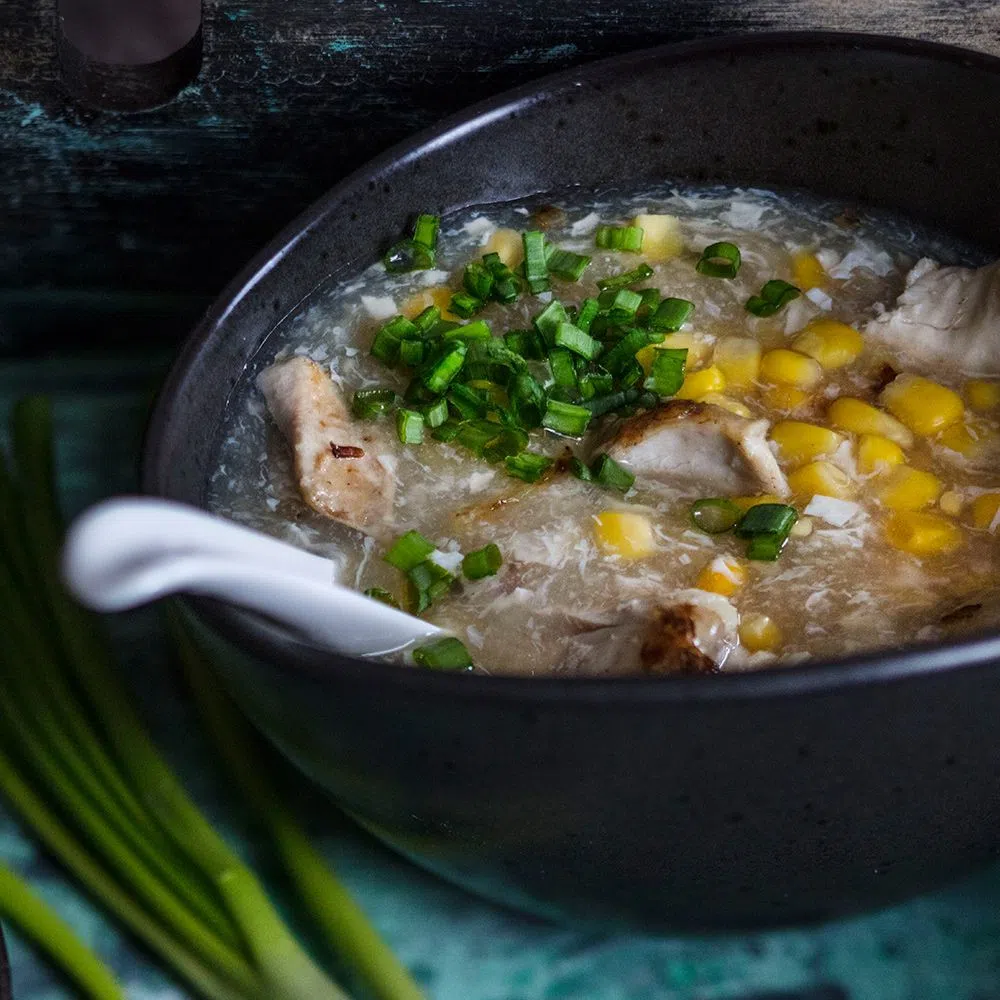 Суп с курицей и кукурузой по-китайски