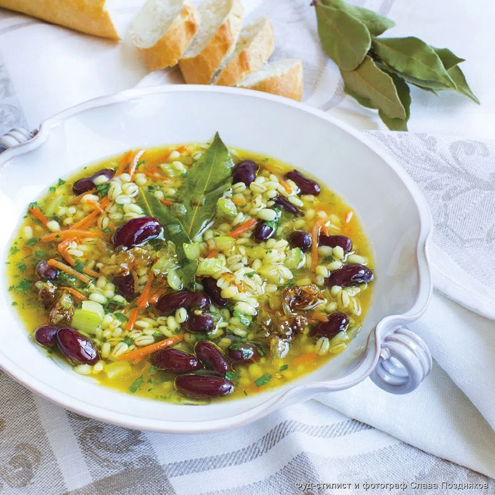 Суп с перловкой и фасолью