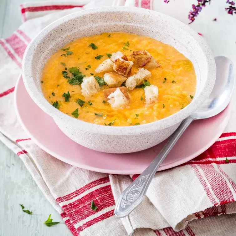 Тыквенный крем-суп с белой фасолью