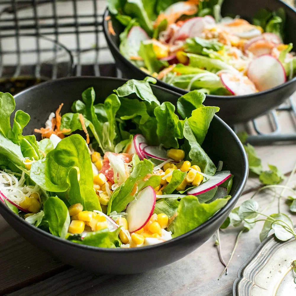 Солнечный салат с кукурузой, редисом и яйцом — пошаговый рецепт с фото от  Bonduelle